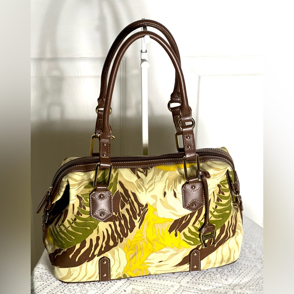 EITENNE AIGNER💥NWT💥Sayville Collection Hobo Bag